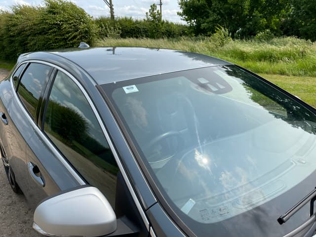 Volvo V40 - Thumbnail 7