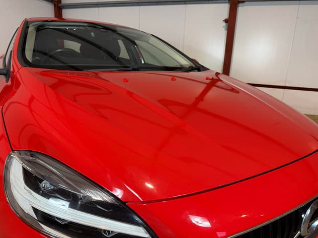 Volvo V40 - Thumbnail 4