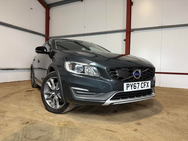 Volvo V60 CrossCountry - Thumbnail 1
