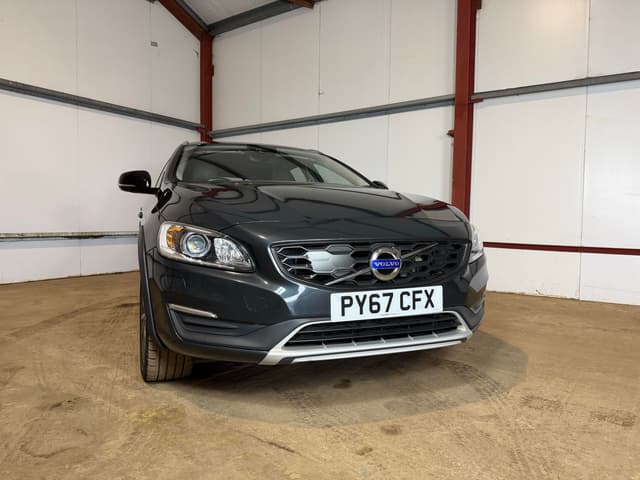 Volvo V60 CrossCountry - Thumbnail 5
